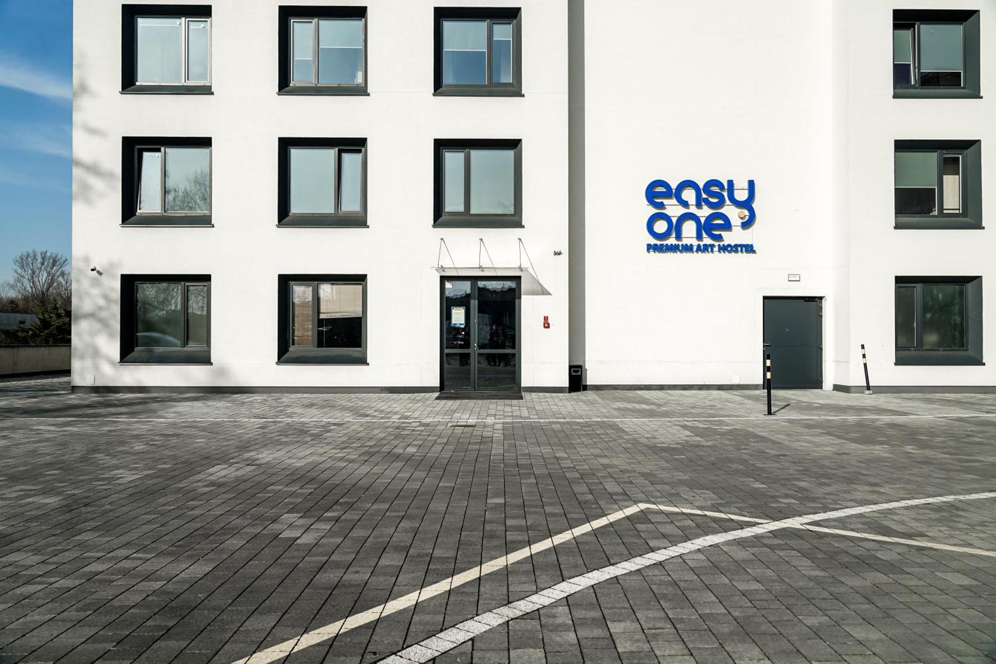 Апарт отель Easy One Premium Art Краков Экстерьер фото